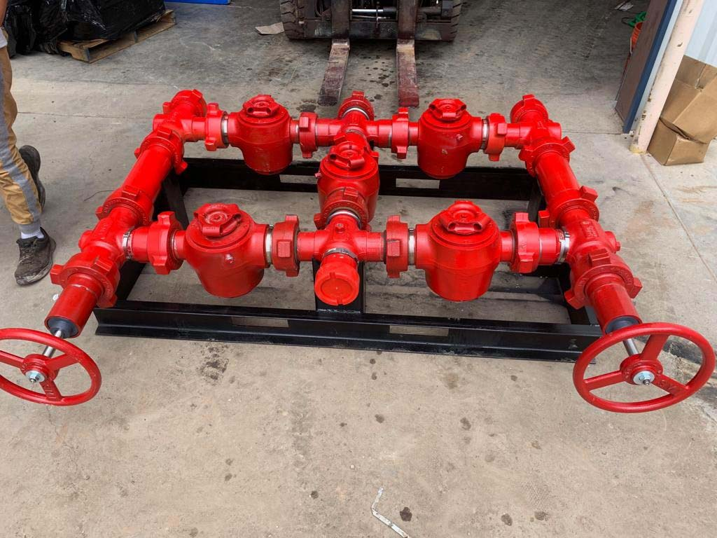 plug valve manifolds