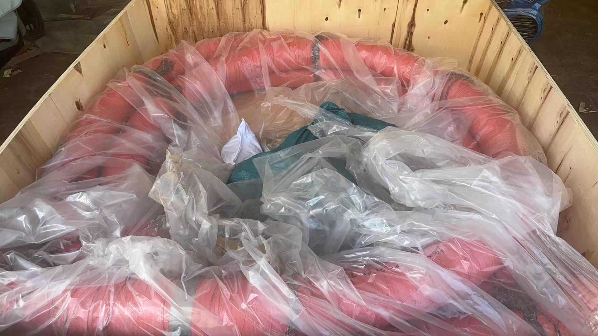 柔性铠装管汇 (1)