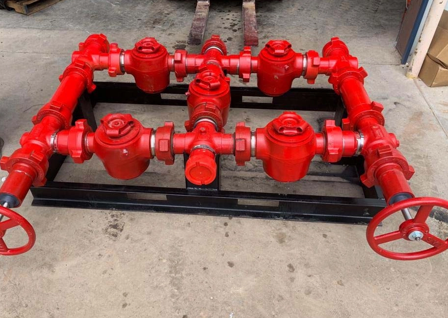 PLUG VALVE MANIFOLDS